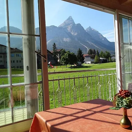 Loisachpromenade Apartmán Ehrwald