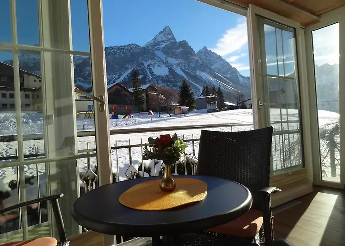 Loisachpromenade 公寓 *