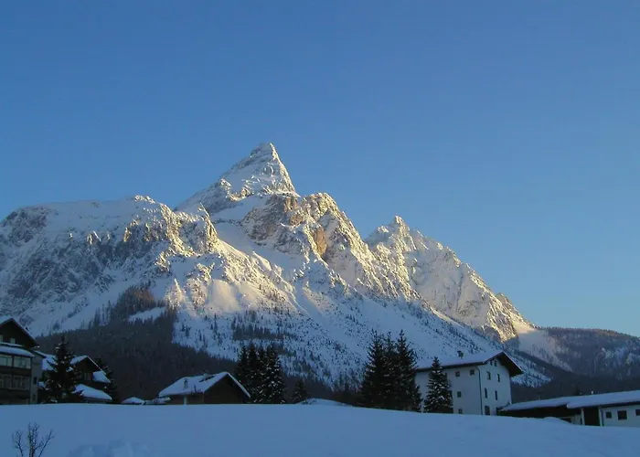 Loisachpromenade * 埃尔瓦尔德