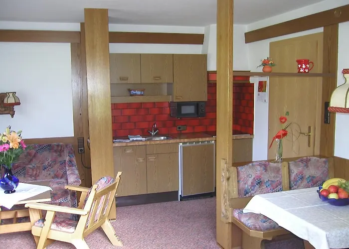 Loisachpromenade 公寓 *