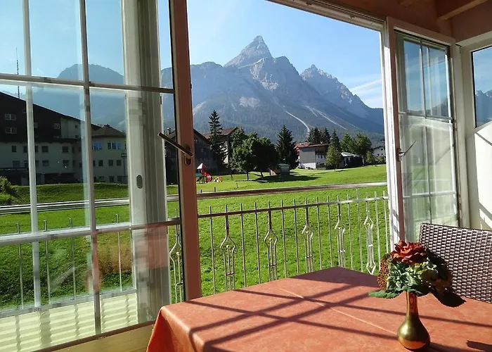 Loisachpromenade 公寓 埃尔瓦尔德